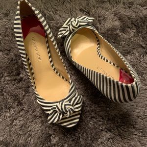 Brand new Gianni Bini striped open toe heels.